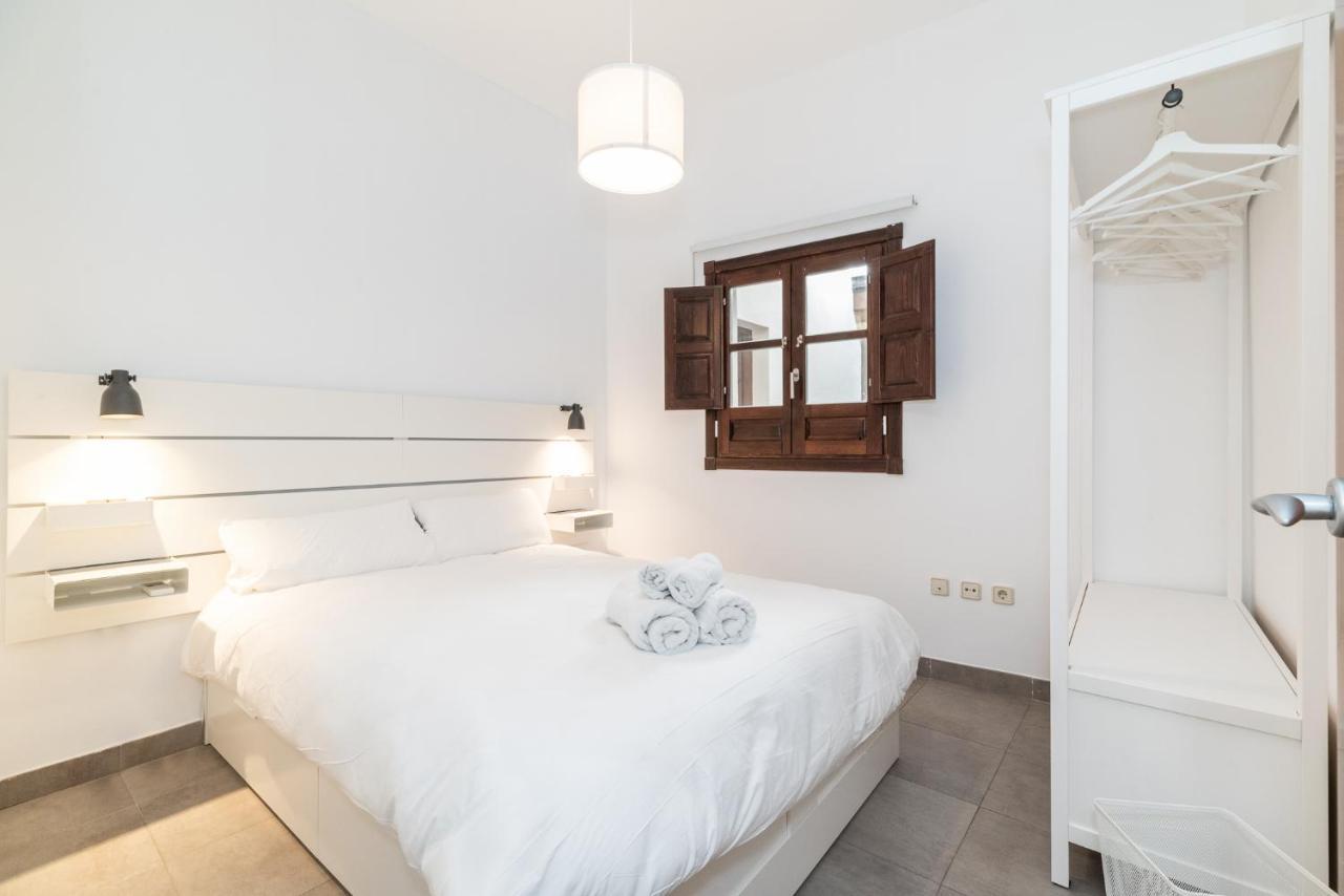 Moderno Apartamento Centro De Granada 2 Eksteriør billede