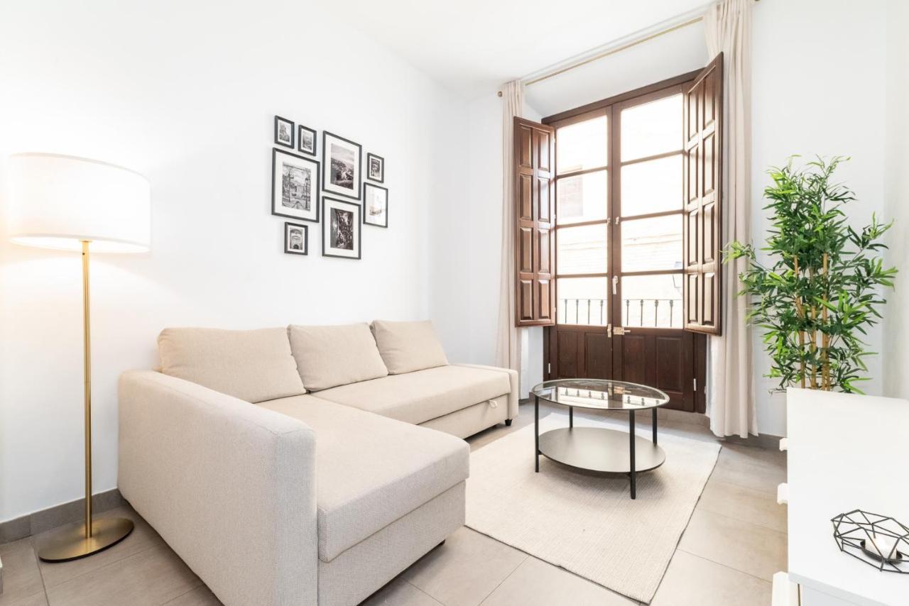 Moderno Apartamento Centro De Granada 2 Eksteriør billede