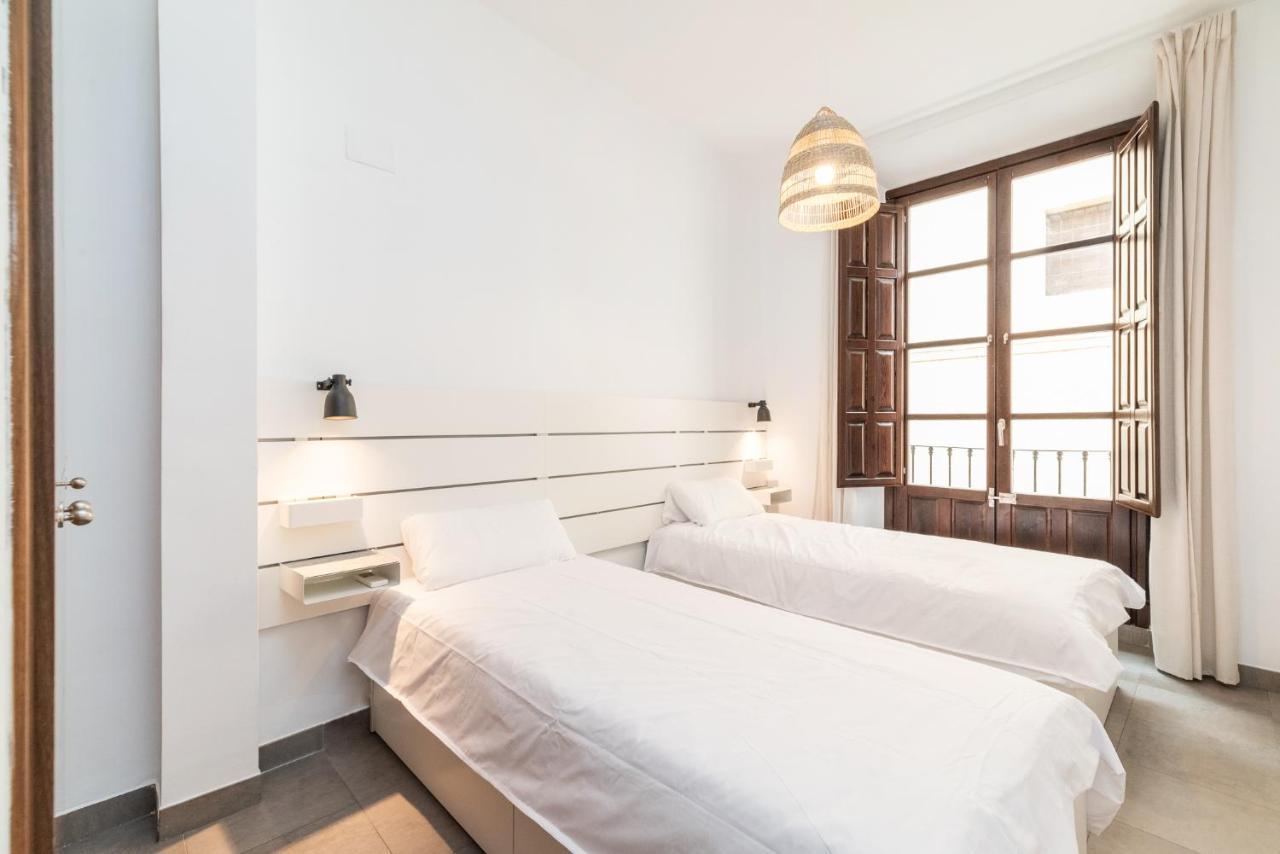 Moderno Apartamento Centro De Granada 2 Eksteriør billede