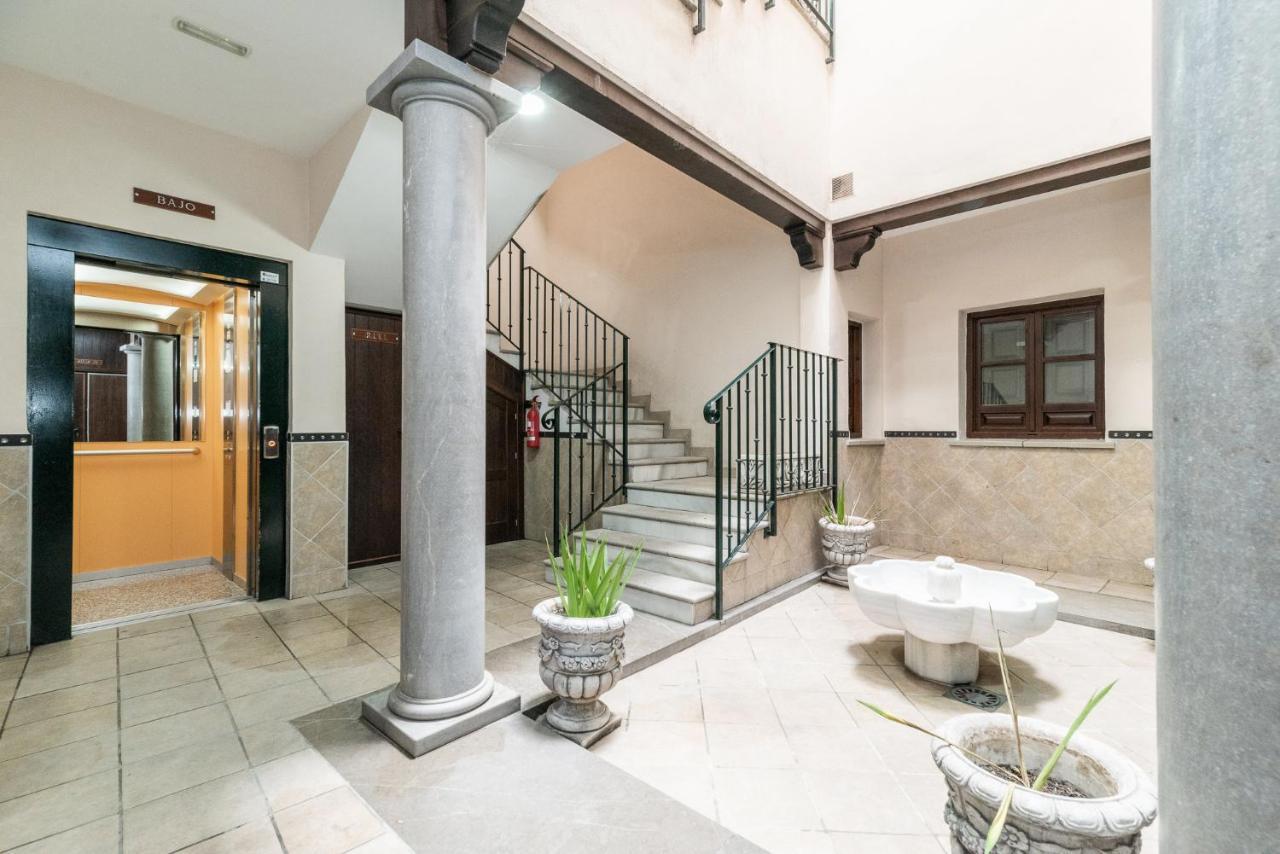 Moderno Apartamento Centro De Granada 2 Eksteriør billede